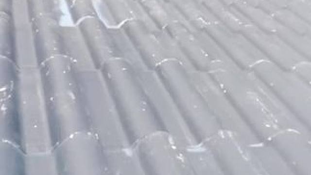 #施工现场实拍 #瓦房屋顶改造 #树脂瓦安装 #最新款屋顶瓦片 #乡村自建房