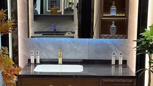 落地款橡木烤漆浴室柜