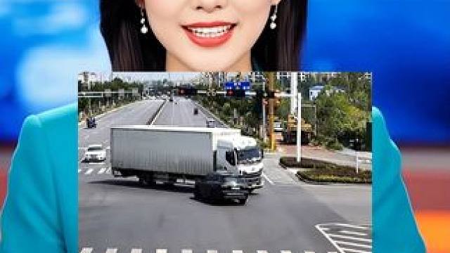 很多朋友买了车，连这个都还不知道，它不需要流量，不需要卡，插USB供电即可使用，车速，语音播报，真的