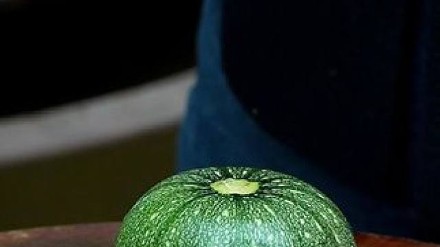 过年大鱼大肉吃腻了，煮一锅蘸水菜，裹满红油的洋芋真的太巴适了！#美食 #农村美食#调料