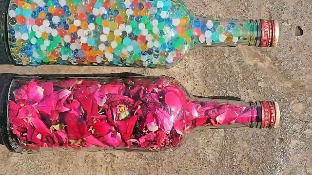 楼梯滚瓶子爆破解压时刻