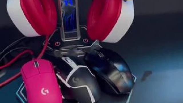 在昆明有女朋友还不知道去哪玩的兄弟们看过来，在西山的这家竞潮玩现在只要45元就可以体验原价130元的