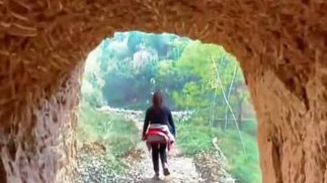 其实人间最美的味道便是柴米油盐，人间烟火。有人做饭，有人等候，老屋矗立，父母健在… #原生态乡村生活