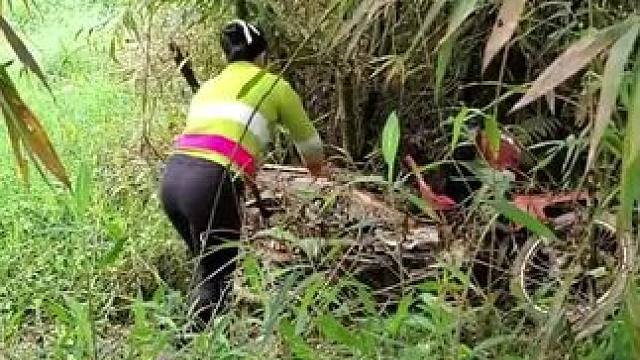 #乡下农村生活 #荒野建造 #三农 #农村生活 #美女