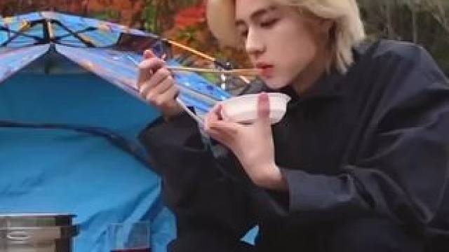 爱上金桐儇就像喝水一样简单#leehan金桐儇 #kpop #boynextdoor #娱乐评论大赏