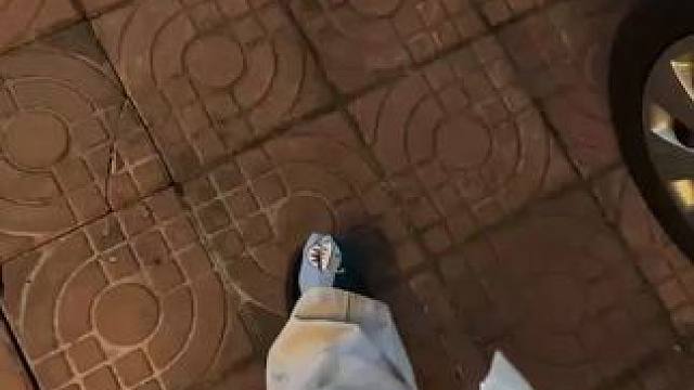 小孩穿太幼稚了，成年人刚刚好