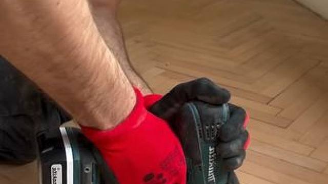 实木地板的翻新修复工艺技术。 #地板翻新 #焕然一新 #木地板安装 #专业的事交给专业的人来做更靠谱