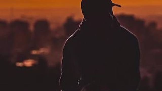 户外路日人像照拍摄技巧分享 #内容启发搜索 #创作者伙伴计划 #手机拍摄技巧 #拍出电影感 #日常v