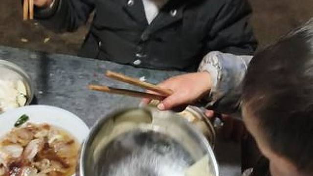 带孩子的累只有经历过的才懂。 #内容启发搜索