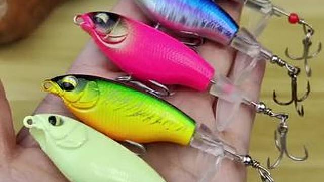 水面拖拉机路亚饵，不仅刺激好玩，而且不挂底，光上鱼率高，对路亚新手很友好#路亚 #水面系 #水面拖拉