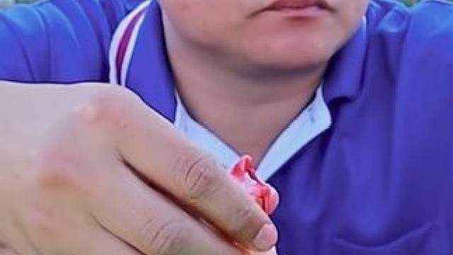 泰式海鲜酱️刺身小青龙 #泰国主播吃美食视频 #泰国有哪些神奇美食 #泰国生活 #泰国大叔 #泰国美