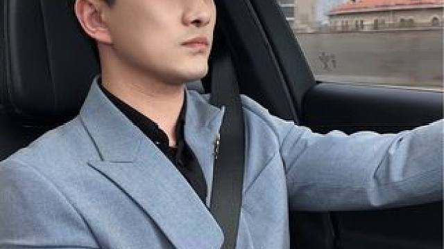 一招告诉你如何提升自己的开车技巧#开车技巧#开车点位#每天一个用车知识 #驾驶技巧 #带你懂车