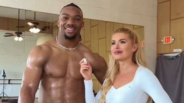 和球员的快问快答：你练吐过吗？ 每天摄入多少卡？最满意自己这份工作的什么地方？最喜欢的一道德国菜叫…