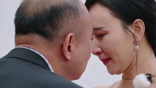 结婚20年了还把以后要面临的死亡都准备好 爱一个人就会为她考虑很多很多啊#妻子的浪漫旅行 #朱兆祥 