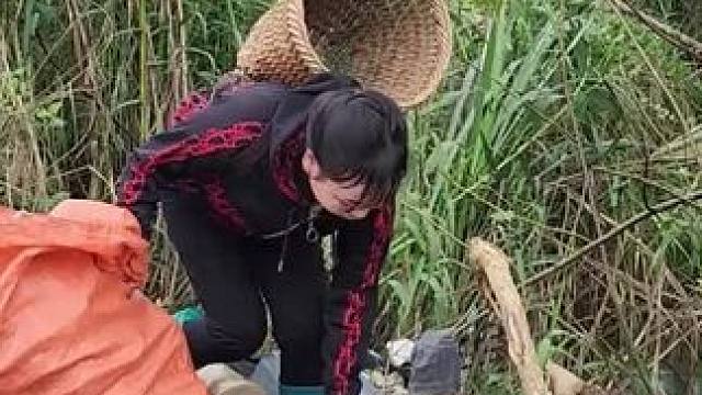 #乡下农村生活 #荒野建造 #三农 #农村生活 #美女