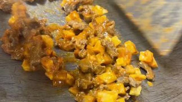 今日推荐，土豆牛肉塔可，绝了，真的超级无敌好吃，一口治愈全部烦恼，还没来墨塔塔吃过的小伙伴们不要错过