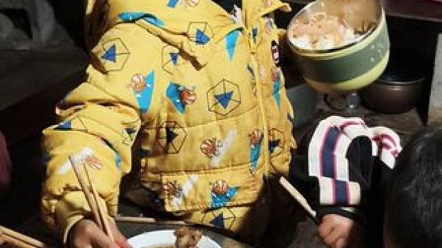 今天炒肉吃。 #内容启发搜索