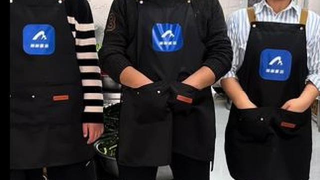 干活累了 活跃活跃气氛 哈哈#日常vlog #搞笑视频