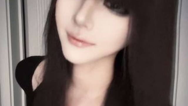 姐姐在吗 #妆容 #女鬼 #小雨摇3