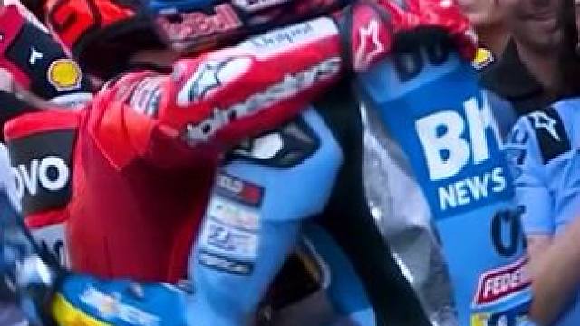 今天泰国站的冲刺赛注定属于马氏兄弟#motogp #motogp赛事 #93号马奎斯 #73号小小马