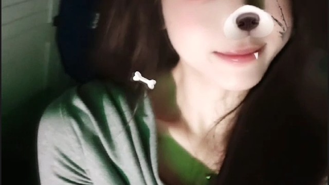 我估计，这个点你也该想我了ꈍ .̮ ꈍ