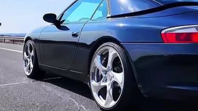 春暖花开… #拍车仪式感 #撸车日常 #保时捷911 #保时捷996 #bigwheels