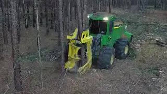 森林之王北美伐木伐木机⚙️#伐木 #一机多用省时省力省人工 #伐木工 #实用工具 #伐木机