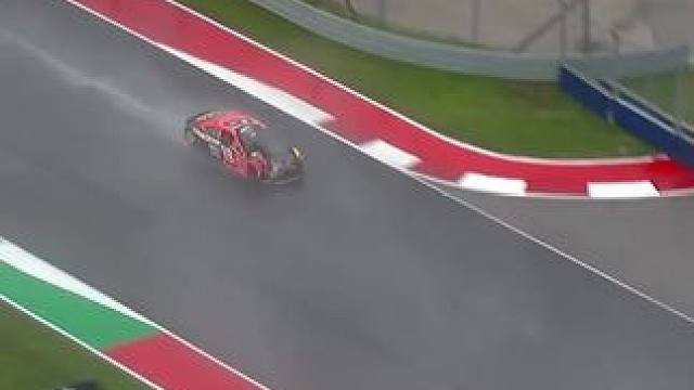 #专业车手 #弯道快才是真的快 #赛车手 #比赛现场 #速度与激情