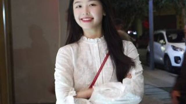 一点点记录 #氛围感 #穿搭