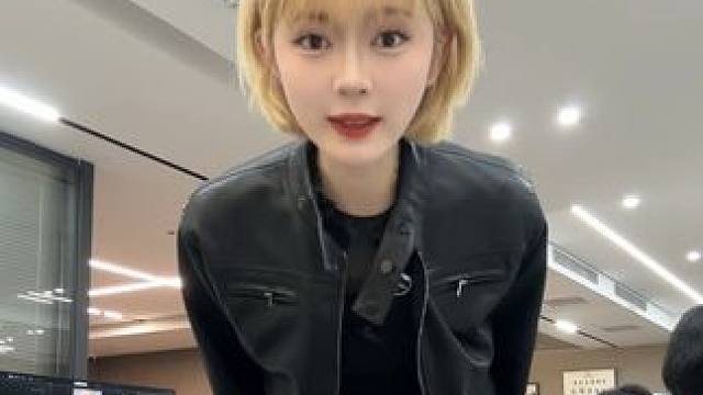 #穿搭 今日穿搭 我就是如此的听劝#日常分享 #ootd穿搭 #每日穿搭 #日常vlog