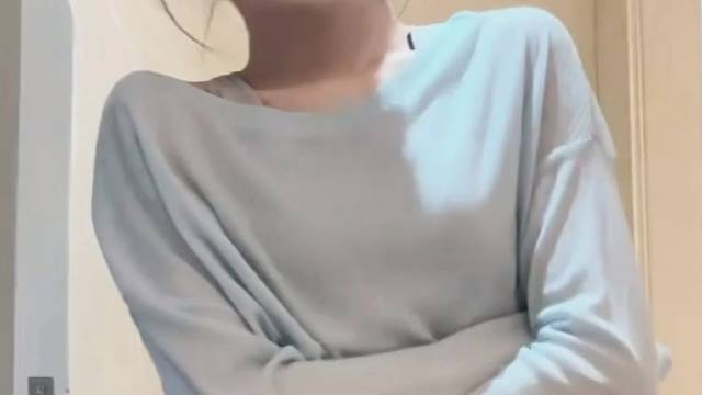 喜欢乖的  又拒绝不了骚的  害的我两边变