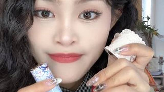 #花知晓新品 #花知晓草莓丘比特系列 #花知晓固体唇釉 #花知晓腮红