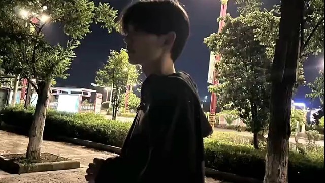 少年 你也会有烦恼嘛