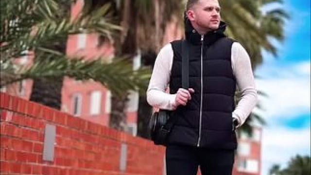 旅行时创意自拍技巧分享 #内容启发搜索 #创作者伙伴计划 #手机拍摄技巧 #日常vlog #拍照技巧