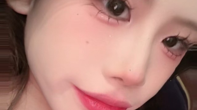 他不在 偷偷发一个视频