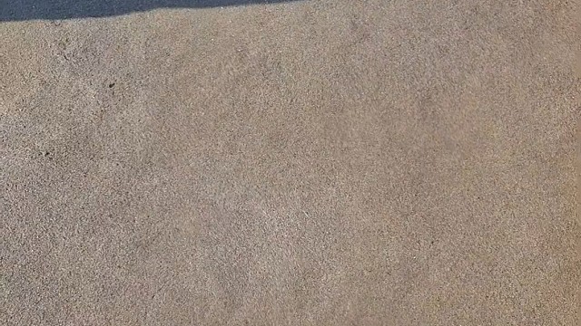 楼梯滚瓶子爆破解压时刻