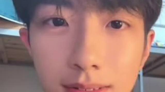 啊啊啊啊给我们小狗都调成啥样了…#小奶狗#男大#ally#直播切片