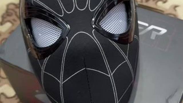 没有男生会拒绝这么酷的蜘蛛侠面具吧~ #有男生会拒绝这个玩具吗 #蜘蛛侠面具