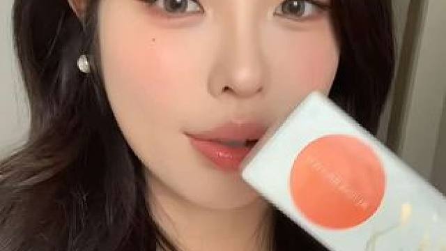 美美哒很安心 花色好看又舒服 囤货装真的很难不薅！！ #美瞳 #眼珠子 #美妆种草