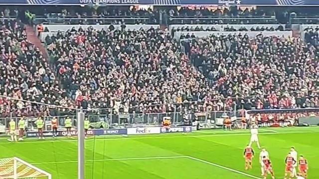 凯恩点射命中锁定胜局，拜仁大胜勒沃库森