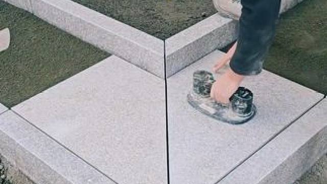 庭院地砖和地铺石的施工工艺。#结实耐用 #庭院设计 #施工现场实拍