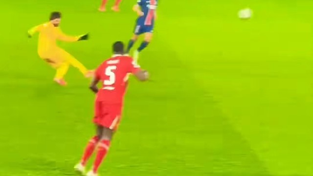 努涅斯不射门，一传球就觉得这球有了