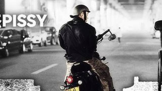 那天我听了一个故事，于是有了《四轮》。
致NOLM黄师️
《四轮》feat.