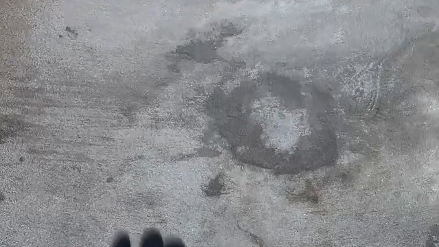 楼梯滚瓶子爆破解压时刻