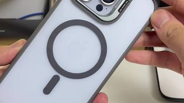 带镜头保护带镜头膜带支架的手机壳，真的太棒了！ #苹果手机壳 #带支架手机壳 #带镜头膜手机壳 #高