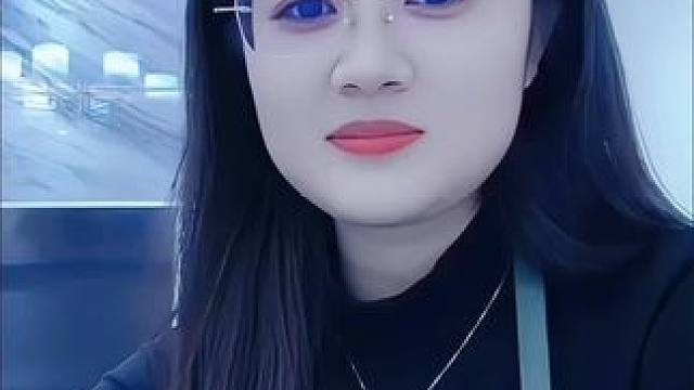 #人生是一本书 #不惧时光优雅到老 #人这辈子一定要好好照顾自己 #生活就是哄自己 #和美女合拍纯娱