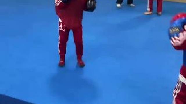 搏击从娃娃抓起！#少儿搏击散打 #自由搏击训练 #我是小哪吒