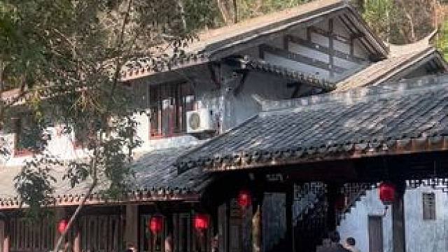 平阳会文书院（省保） 平阳会文书院位于浙江省温州市平阳县南雁荡山东西洞景区内，是一处具有深厚历史文化