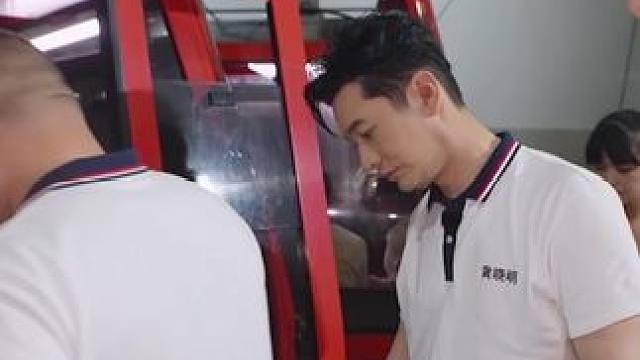 其实 男人也很感性 