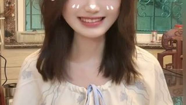 熬成熊猫眼 #甜妹 #甜妹统治世界 #甜甜的手势舞